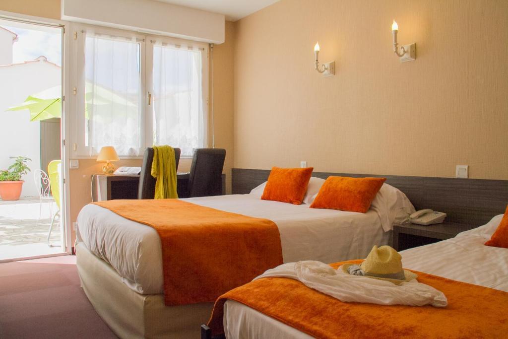 Hotel Les Hirondelles Les Sables-dʼOlonne Pokój zdjęcie