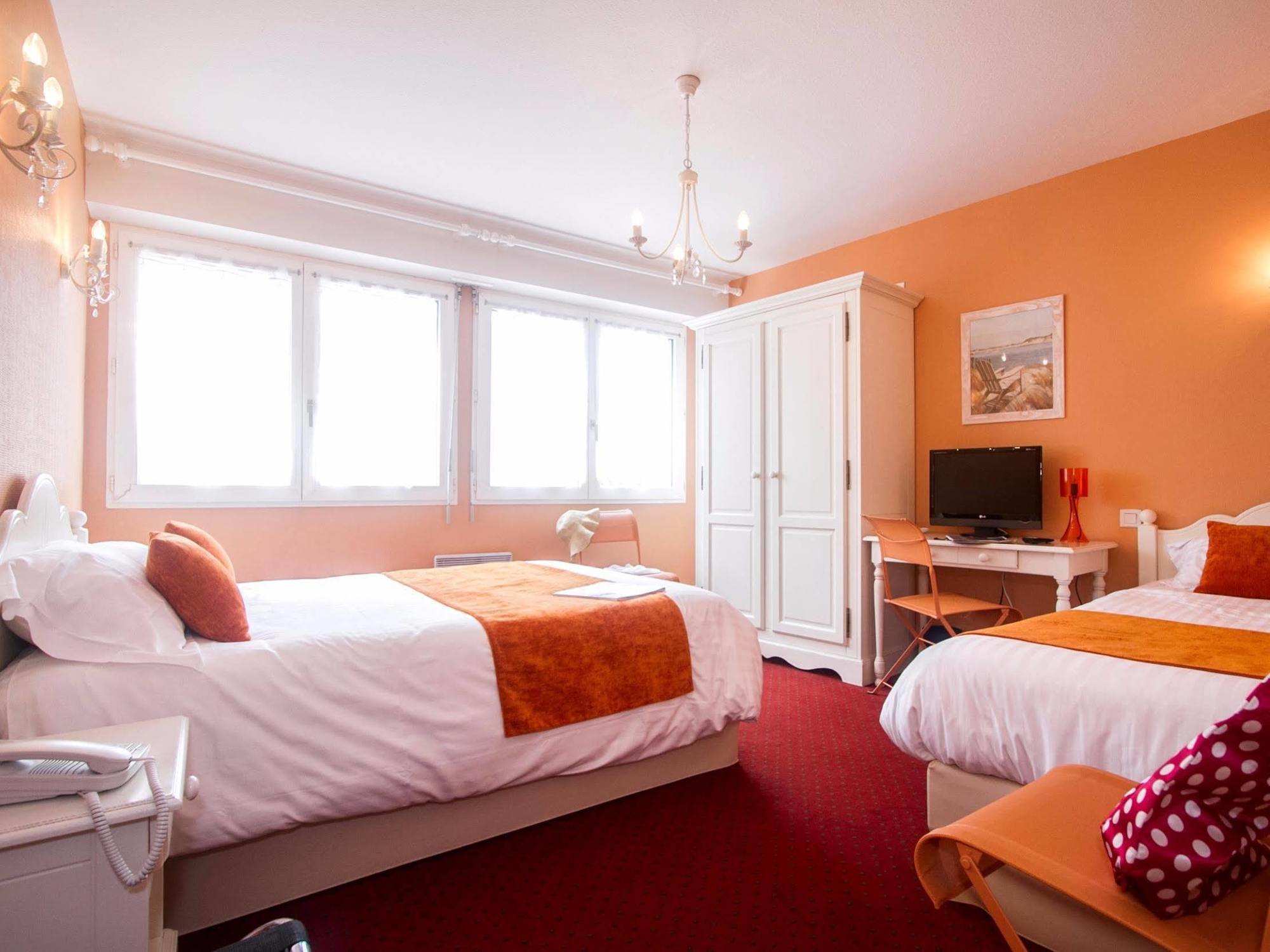 Hotel Les Hirondelles Les Sables-dʼOlonne Zewnętrze zdjęcie