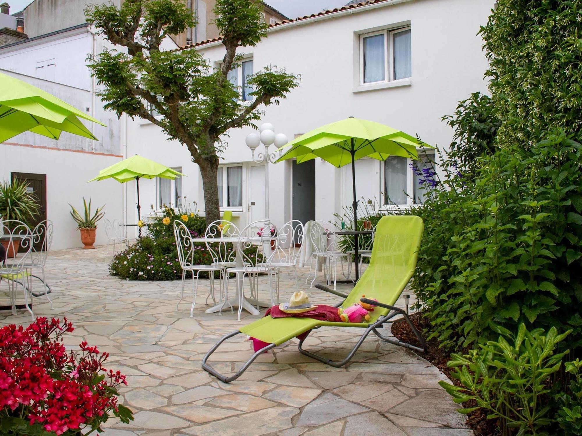 Hotel Les Hirondelles Les Sables-dʼOlonne Zewnętrze zdjęcie