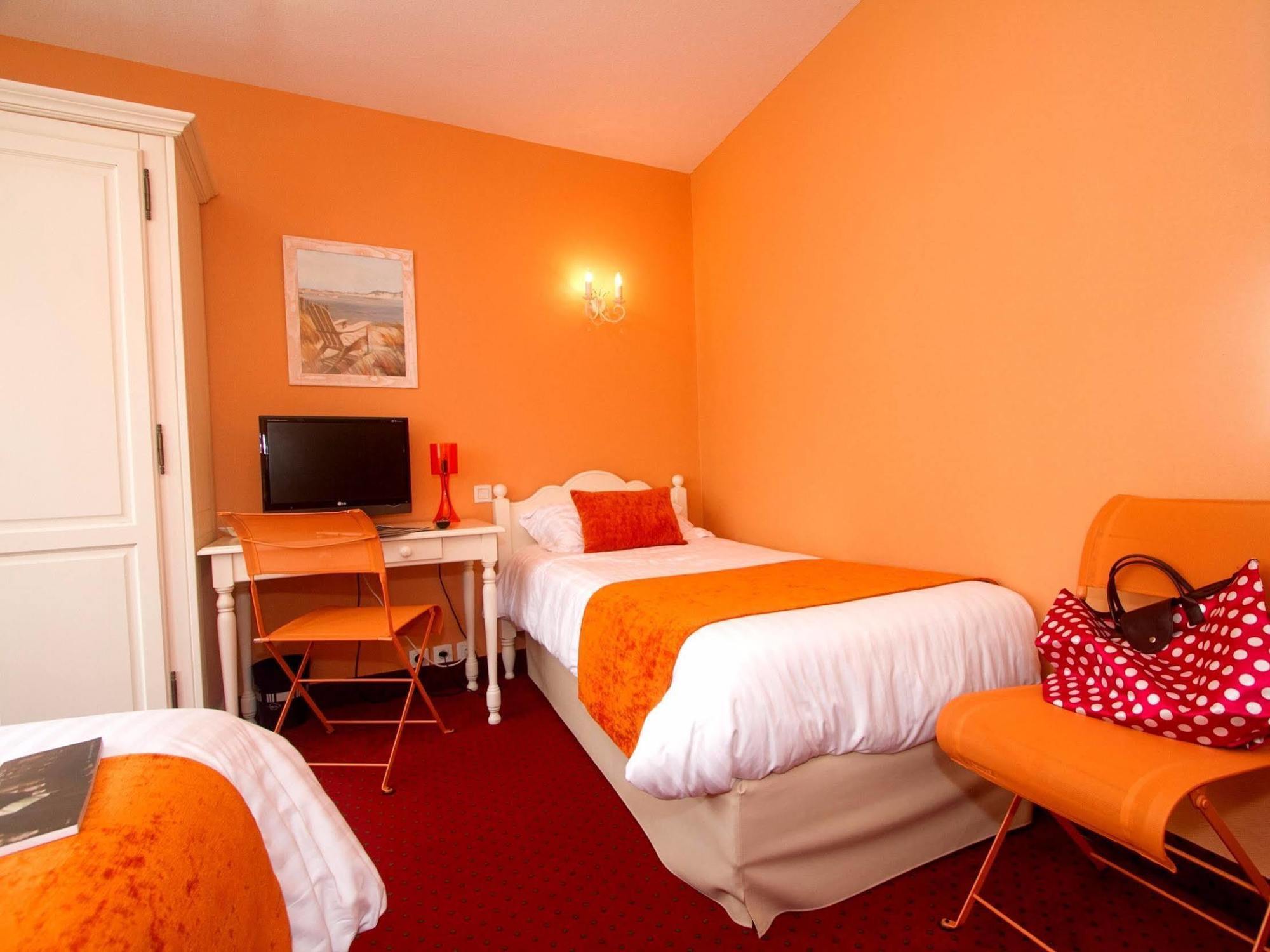 Hotel Les Hirondelles Les Sables-dʼOlonne Zewnętrze zdjęcie